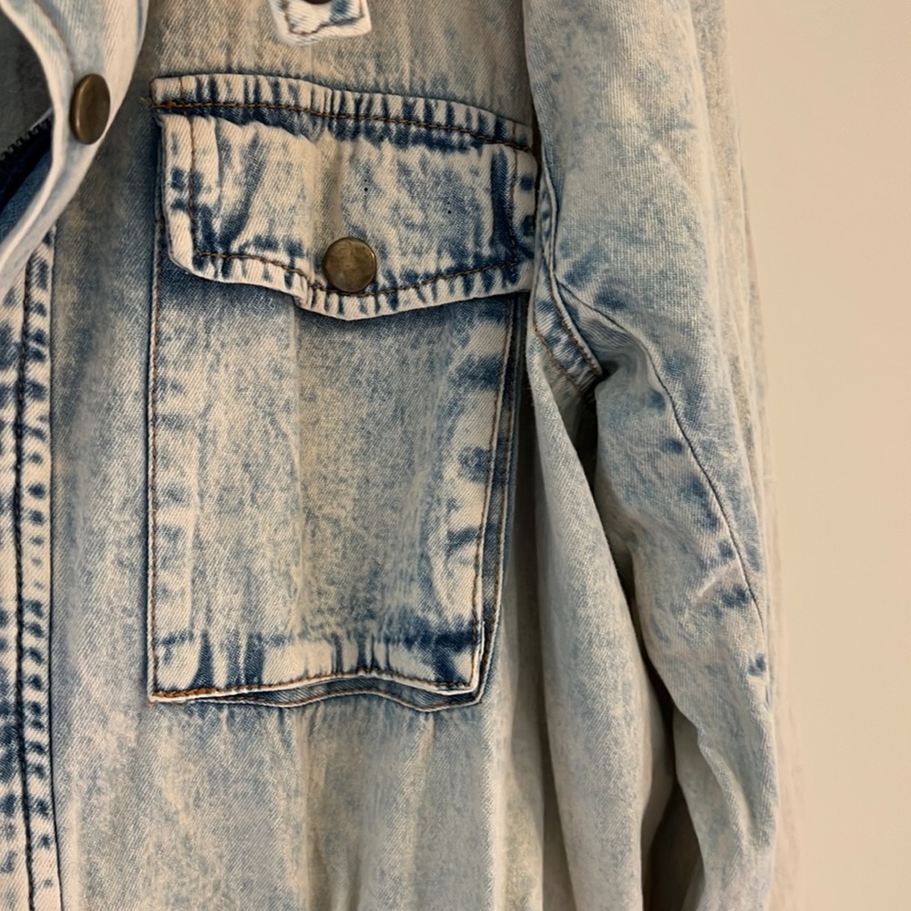Jacket - Picture 3 of 6